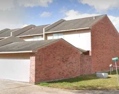 3002 Gilmar Drive - Photo Thumbnail 5