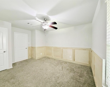 4827 San Gregorio Lane - Photo Thumbnail 8