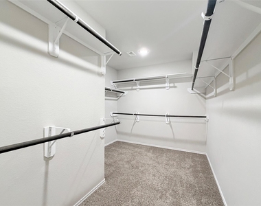 4827 San Gregorio Lane - Photo Thumbnail 15