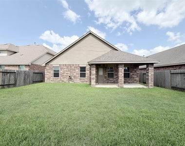 4827 San Gregorio Lane - Photo Thumbnail 16