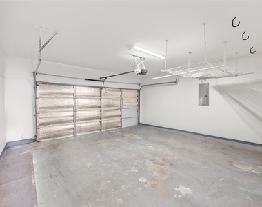 907 Mckinney Park Lane - Photo Thumbnail 30