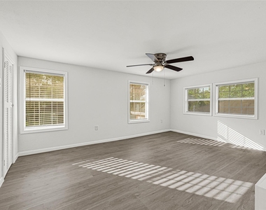 715 N 1st Street - Photo Thumbnail 19