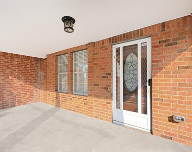 715 N 1st Street - Photo Thumbnail 22