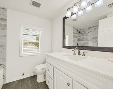 715 N 1st Street - Photo Thumbnail 16