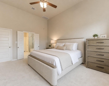 7735 Wrightwood Drive - Photo Thumbnail 13