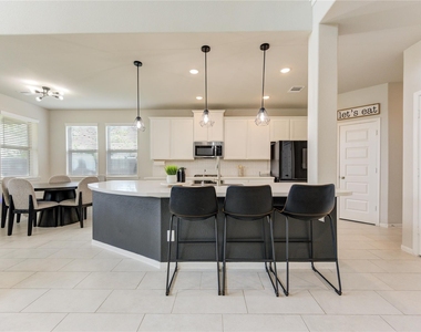 7735 Wrightwood Drive - Photo Thumbnail 6