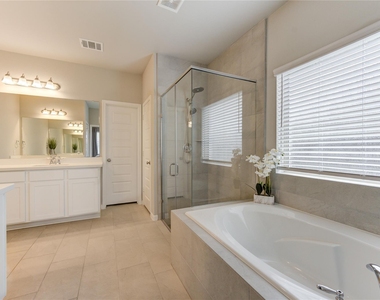 7735 Wrightwood Drive - Photo Thumbnail 14