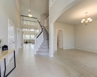7735 Wrightwood Drive - Photo Thumbnail 16