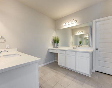 7735 Wrightwood Drive - Photo Thumbnail 15
