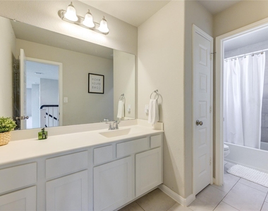 7735 Wrightwood Drive - Photo Thumbnail 22
