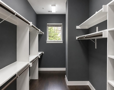 2211 Worthington Street - Photo Thumbnail 20