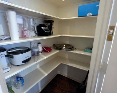 4509 Hazard Street - Photo Thumbnail 9