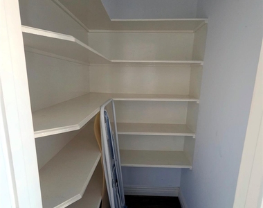 4509 Hazard Street - Photo Thumbnail 12