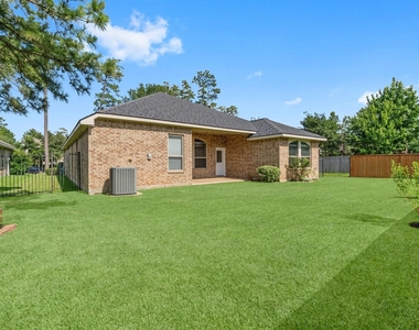 7 Fraiser Fir Place - Photo Thumbnail 18