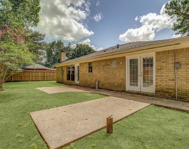 7315 Foxside Lane - Photo Thumbnail 37