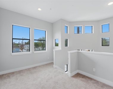 1420 Wilson Street - Photo Thumbnail 11