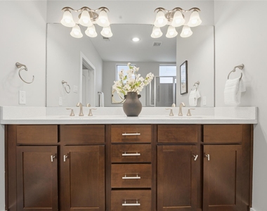 1420 Wilson Street - Photo Thumbnail 1