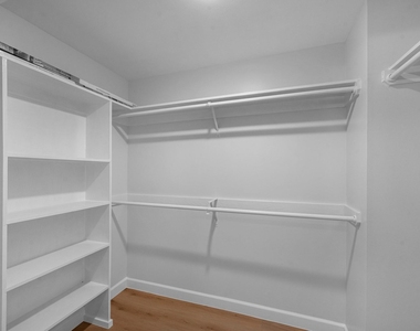 3525 Sage Rd - Photo Thumbnail 21