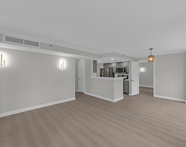 3525 Sage Rd - Photo Thumbnail 4