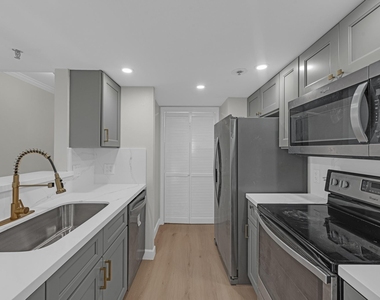 3525 Sage Rd - Photo Thumbnail 12