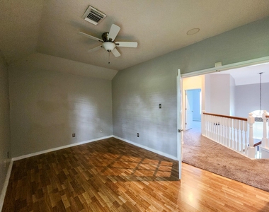 2412 N Mission Circle - Photo Thumbnail 22