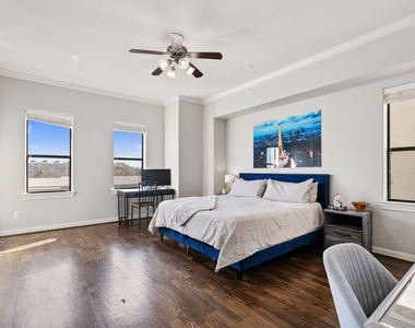 1708 Dart Street - Photo Thumbnail 12