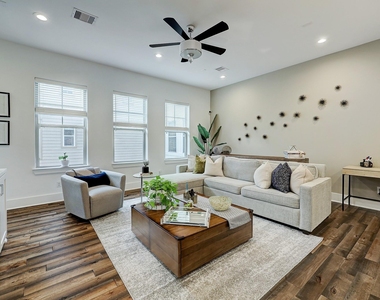 4214 Eli Street - Photo Thumbnail 10