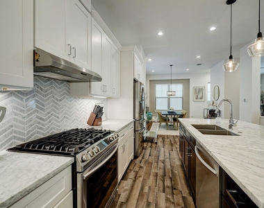 4214 Eli Street - Photo Thumbnail 17