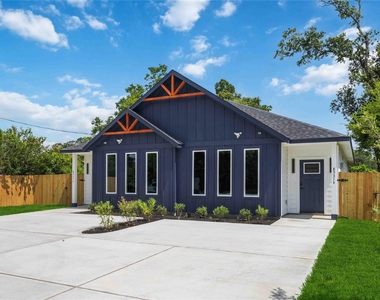 8531 Rinn Street - Photo Thumbnail 28