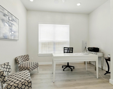 26923 Arethusa Court - Photo Thumbnail 28