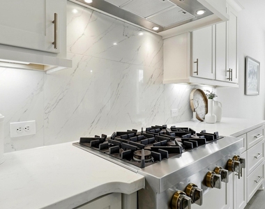26923 Arethusa Court - Photo Thumbnail 8