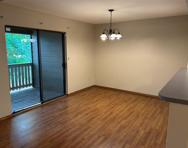 14911 Wunderlich Drive - Photo Thumbnail 6