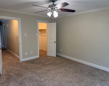 15193 Kimberley Court - Photo Thumbnail 18