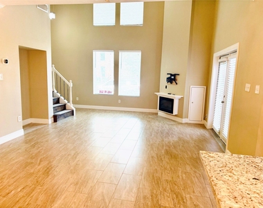 15193 Kimberley Court - Photo Thumbnail 16