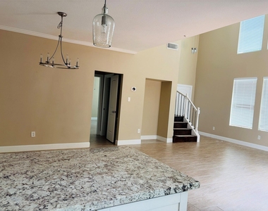 15193 Kimberley Court - Photo Thumbnail 9