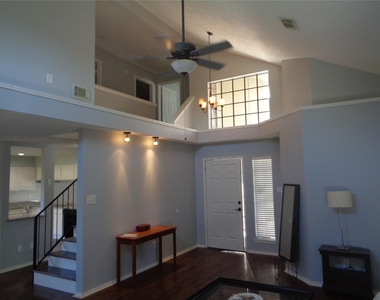 9414 Westacre Place - Photo Thumbnail 4