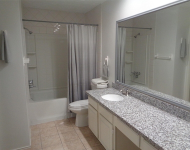 9414 Westacre Place - Photo Thumbnail 15