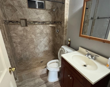 6629 Corbin Street - Photo Thumbnail 11