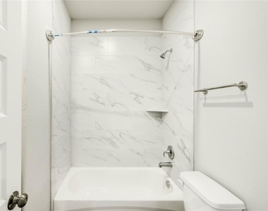 8157 Tate Street - Photo Thumbnail 18