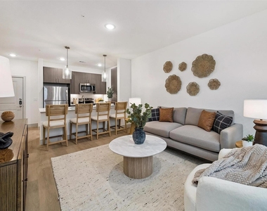 13959 Hillcroft Ave - Photo Thumbnail 12