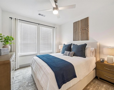 13959 Hillcroft Ave - Photo Thumbnail 18