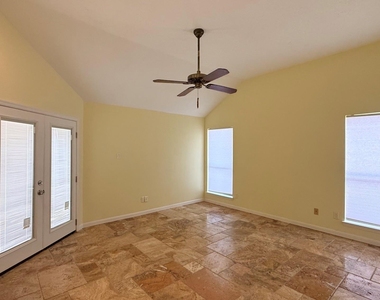 1208 Normans Woods Street - Photo Thumbnail 13