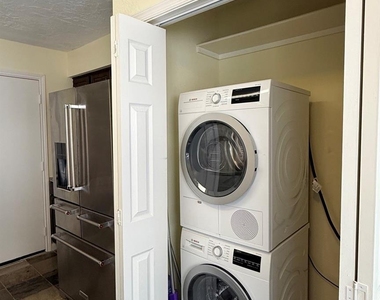 1208 Normans Woods Street - Photo Thumbnail 20