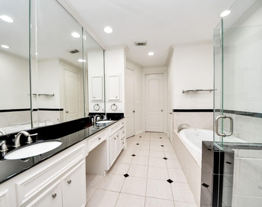 1912 Greenwich Place Drive - Photo Thumbnail 17