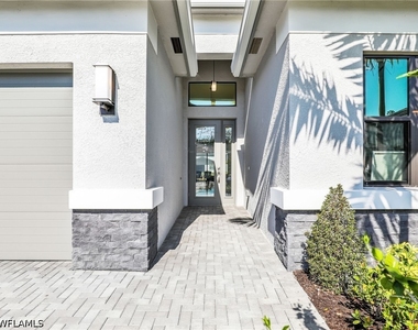 20329 Fair Oak Lane - Photo Thumbnail 4