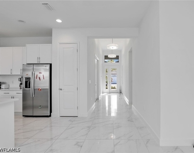 20329 Fair Oak Lane - Photo Thumbnail 6