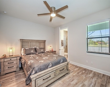 3527 Sw 4th Lane - Photo Thumbnail 9