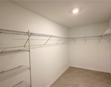 4007 San Clemente Court - Photo Thumbnail 21