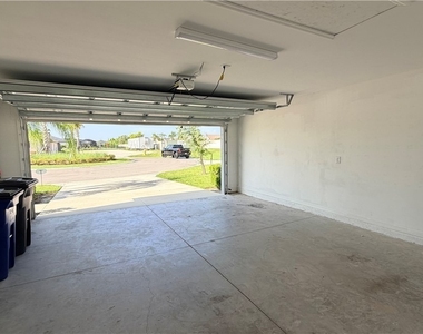 4007 San Clemente Court - Photo Thumbnail 10