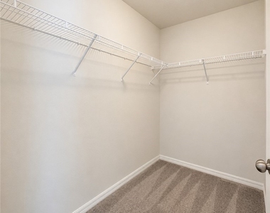 440 Nw 1st Terrace - Photo Thumbnail 11